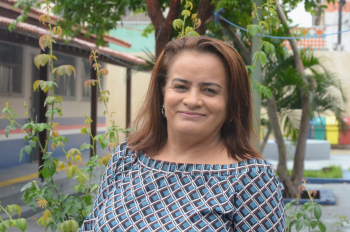 Foto: Diretora Ana Lopes - Foto: Eliseu Dias / Ascom Seduc